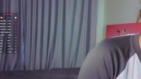 Lisa online show from 10.05.25