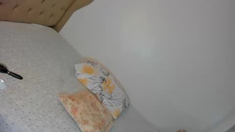 Snapshot of gwynmylove chatting on 01.26.25 Gwyn online show from 01.26.25