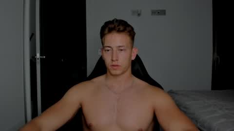 Snapshot of gym_alpha chatting on 05.19.26 Oliver online show from 05.19.26