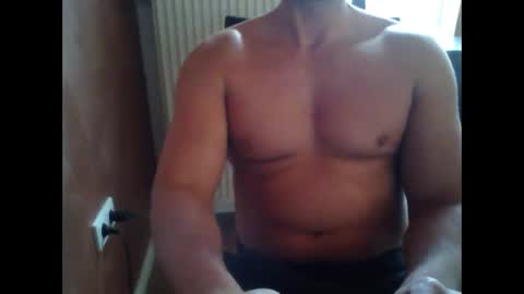 Snapshot of gymxxx_ chatting on 02.23.25 gymxxx_ online show from 02.23.25