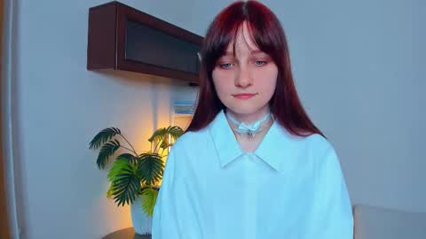 Snapshot of h0lyangel chatting on 09.13.25 Kelly Lilly online show from 09.13.25