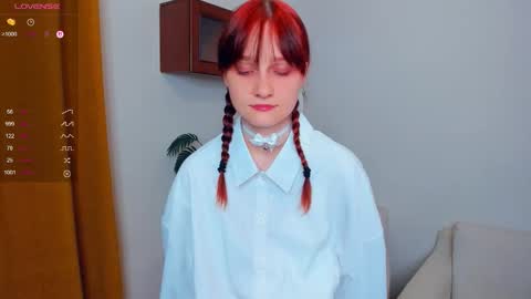 Snapshot of h0lyangel chatting on 09.24.25 Kelly Lilly online show from 09.24.25