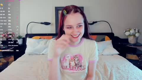Snapshot of h0lyangel chatting on 05.27.26 Kelly Lilly online show from 05.27.26