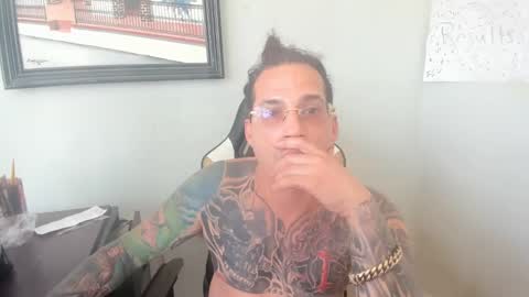 Snapshot of h0lysin chatting on 02.19.25 Alejandro 3 online show from 02.19.25