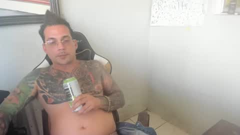 Snapshot of h0lysin chatting on 02.19.25 Alejandro 3 online show from 02.19.25