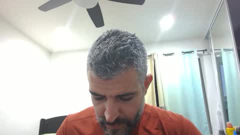 h0nest84 online show from 10.02.25