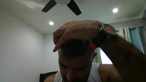 h0nest84 online show from 12.16.25