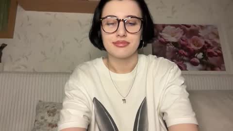 Helga online show from 10.06.25