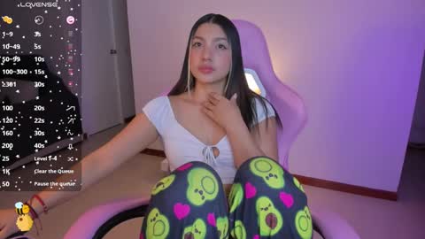 Paulina  online show from 01.20.25