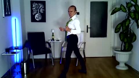 Snapshot of h_blackwood chatting on 07.05.26 H. Blackwood online show from 07.05.26