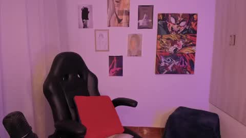 Snapshot of haanna_thompsoon chatting on 05.15.26 haanna_thompsoon online show from 05.15.26