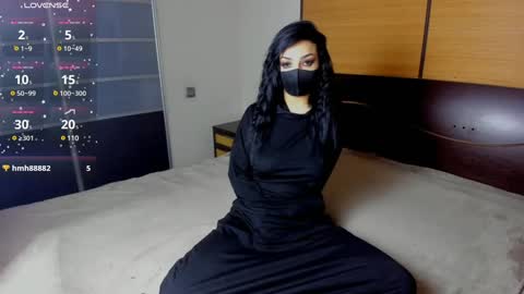 Linda online show from 12.29.24