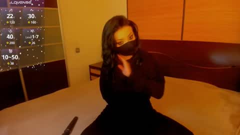 Linda online show from 02.23.25