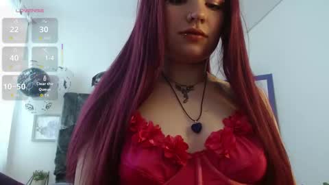 Snapshot of hadde01 chatting on 10.31.25 Hadde online show from 10.31.25