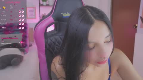 Hade online show from 02.12.26