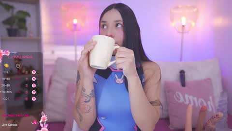Snapshot of hade_collinss chatting on 07.24.26 Hade online show from 07.24.26