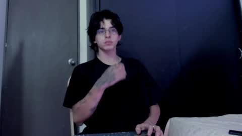 Angel online show from 09.26.25