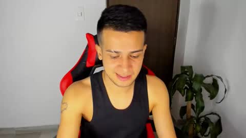 hades_horny_ online show from 04.23.26
