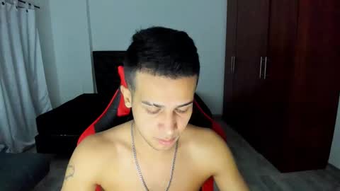 hades_horny_ online show from 04.26.26