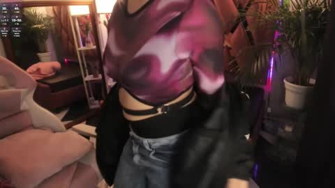 Haely online show from 01.03.25