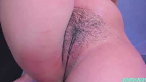 Snapshot of haiiry_girl18 chatting on 02.20.25 Stacy online show from 02.20.25