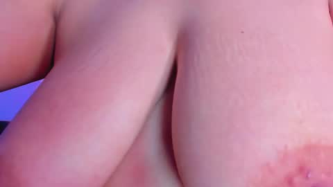 Snapshot of haiiry_girl18 chatting on 02.28.25 Stacy online show from 02.28.25