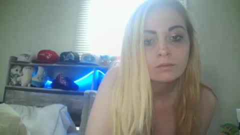 Snapshot of haileyakuma69 chatting on 02.27.25 Hailey and d online show from 02.27.25