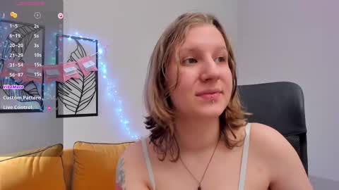 Hailey online show from 01.05.26