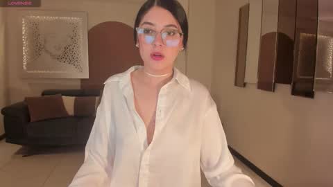 Hailey online show from 12.05.25