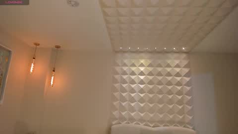 Hailey online show from 03.19.26