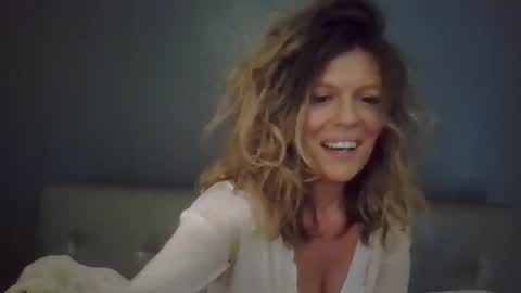 Snapshot of haileys123 chatting on 10.02.25 Hailey online show from 10.02.25