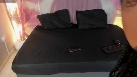 haileysans online show from 04.20.26