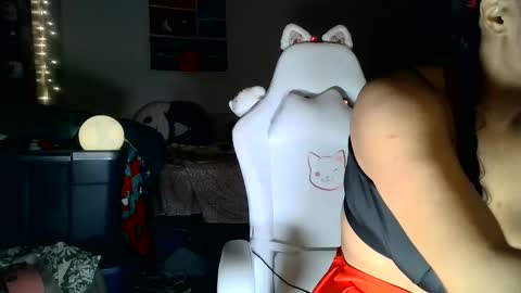  Hailey  online show from 01.27.25