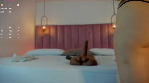 Snapshot of haily_b chatting on 10.21.25 Haily online show from 10.21.25