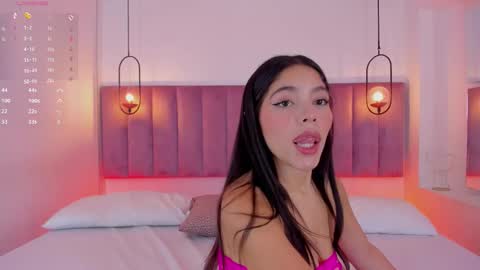 Snapshot of haily_b chatting on 10.28.25 Haily online show from 10.28.25