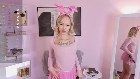 Lylu online show from 12.20.25