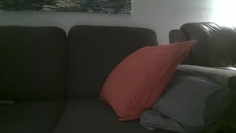 Hairiest Bear online show from 01.18.26