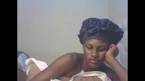 Snapshot of hairy_pussy702282 chatting on 06.11.26 hairy_pussy702282 online show from 06.11.26