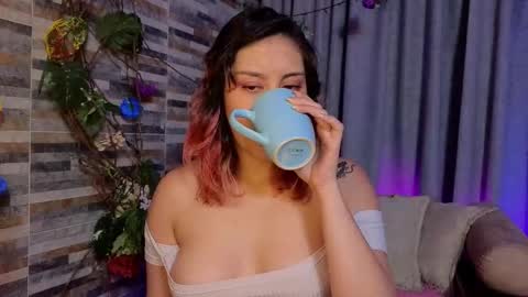 Snapshot of hairyandsexysalma chatting on 10.02.25 SALMA online show from 10.02.25