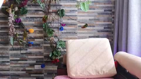 Snapshot of hairyandsexysalma chatting on 10.29.25 SALMA online show from 10.29.25