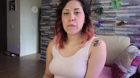 Snapshot of hairyandsexysalma chatting on 10.30.25 SALMA online show from 10.30.25