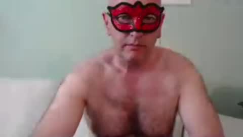 Snapshot of hairyape1 chatting on 07.24.26 Hairy male online show from 07.24.26