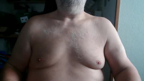 Snapshot of hairyarmpit_lover_1970 chatting on 09.26.25 hairyarmpit_lover_1970 online show from 09.26.25