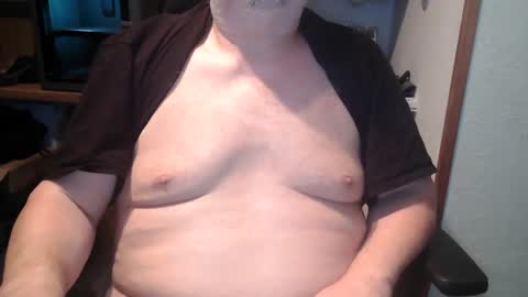 hairyarmpit_lover_1970 online show from 10.22.25