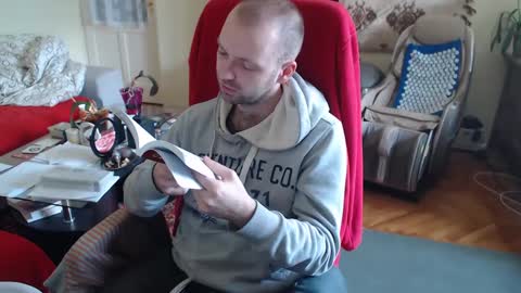 Puppy3 StockyDaddiesmusclebearsbeefybigmans online show from 12.12.24