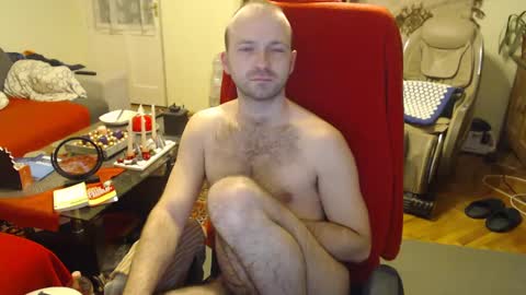Puppy3 StockyDaddiesmusclebearsbeefybigmans online show from 12.24.24