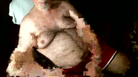 Snapshot of hairybear813 chatting on 12.03.24 hairybear813 online show from 12.03.24
