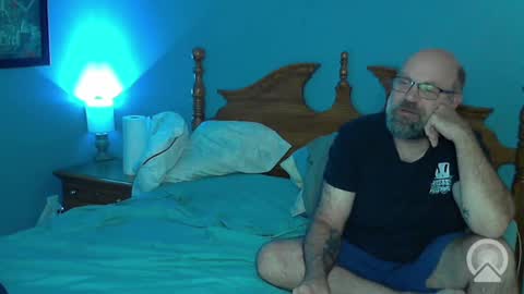 Snapshot of hairydaddybear69 chatting on 10.14.25 HairyDaddyBear69 online show from 10.14.25
