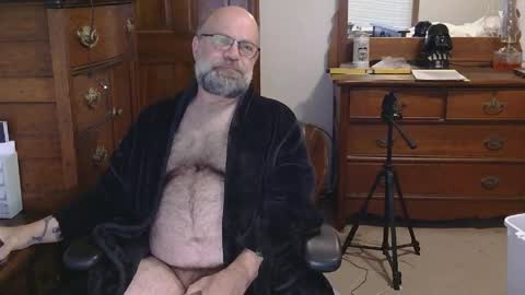 Snapshot of hairydaddybear69 chatting on 05.13.26 HairyDaddyBear69 online show from 05.13.26