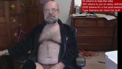 Snapshot of hairydaddybear69 chatting on 06.02.26 HairyDaddyBear69 online show from 06.02.26